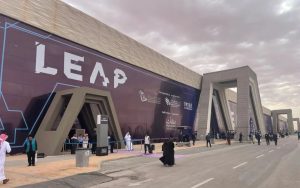 海外外呼服务：跨越国界的沟通桥梁