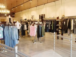 消费品行业在线客服系统：驱动企业跨越发展的隐形引擎